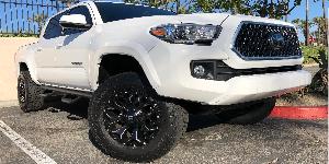 Toyota Tacoma with Fuel 1-Piece Wheels Assault - D576
